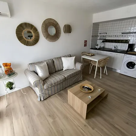 La Florida Holiday Apartments - Old Town Puerto Del Carmen Apartman